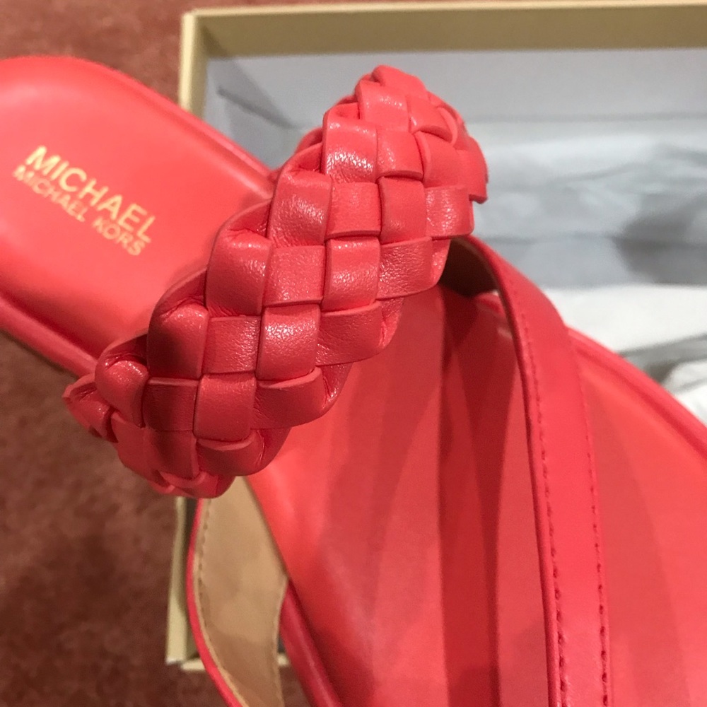 Micheal Kors brand new Thong slide faux leather - Picture 8 of 12